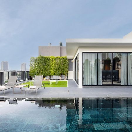 Walton Suites Sukhumvit Bangkok Buitenkant foto