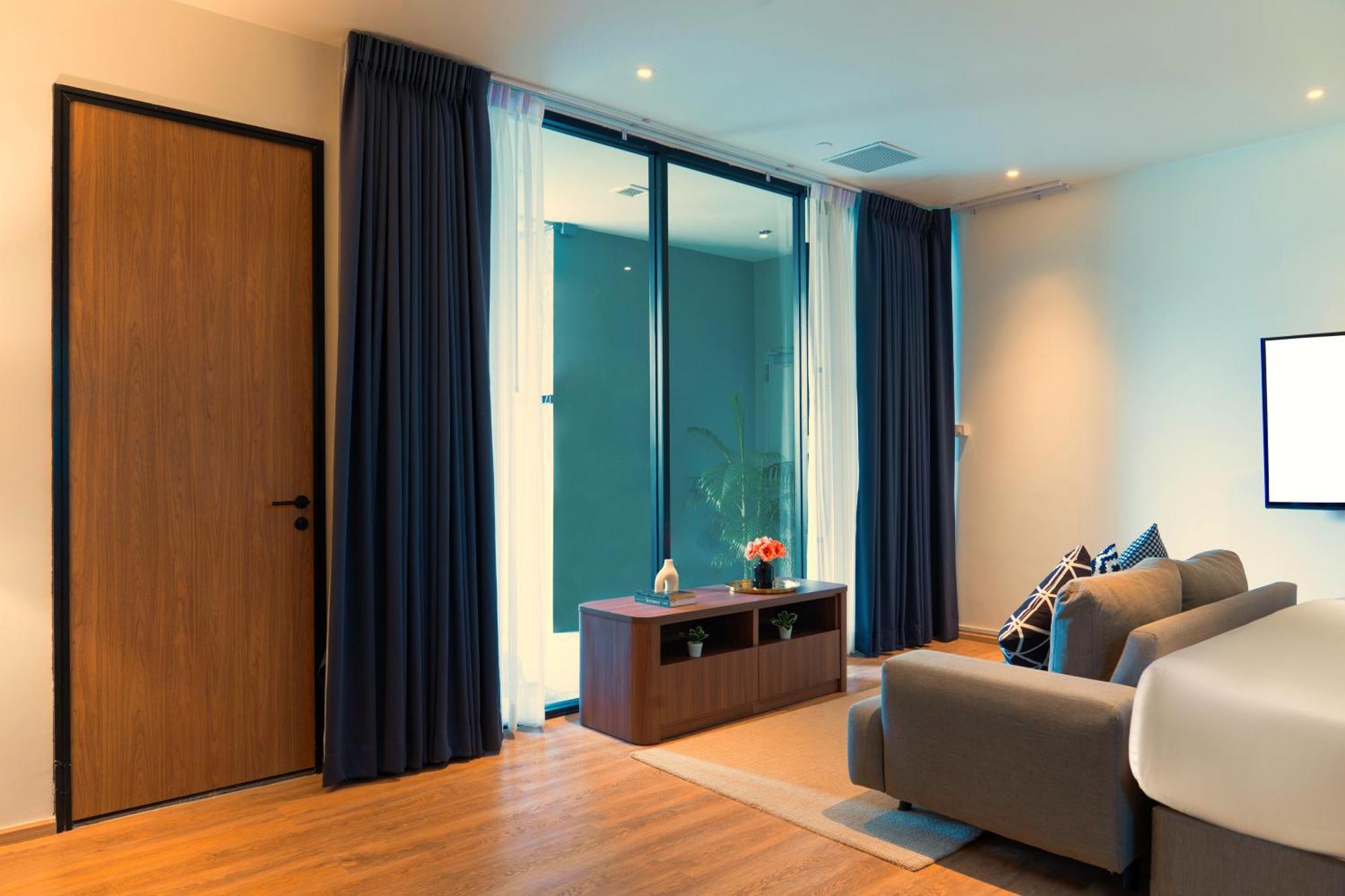 Walton Suites Sukhumvit Bangkok Buitenkant foto