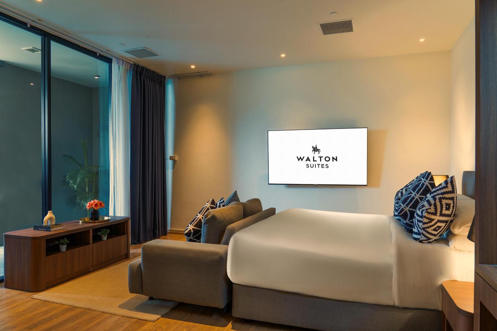 Walton Suites Sukhumvit Bangkok Buitenkant foto